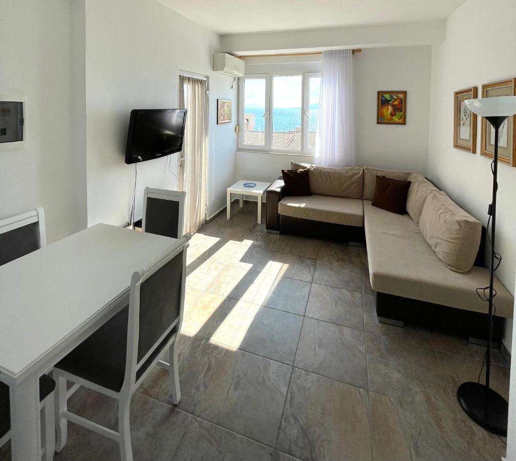 Sunny Bay Apartments Sarande Exterior photo