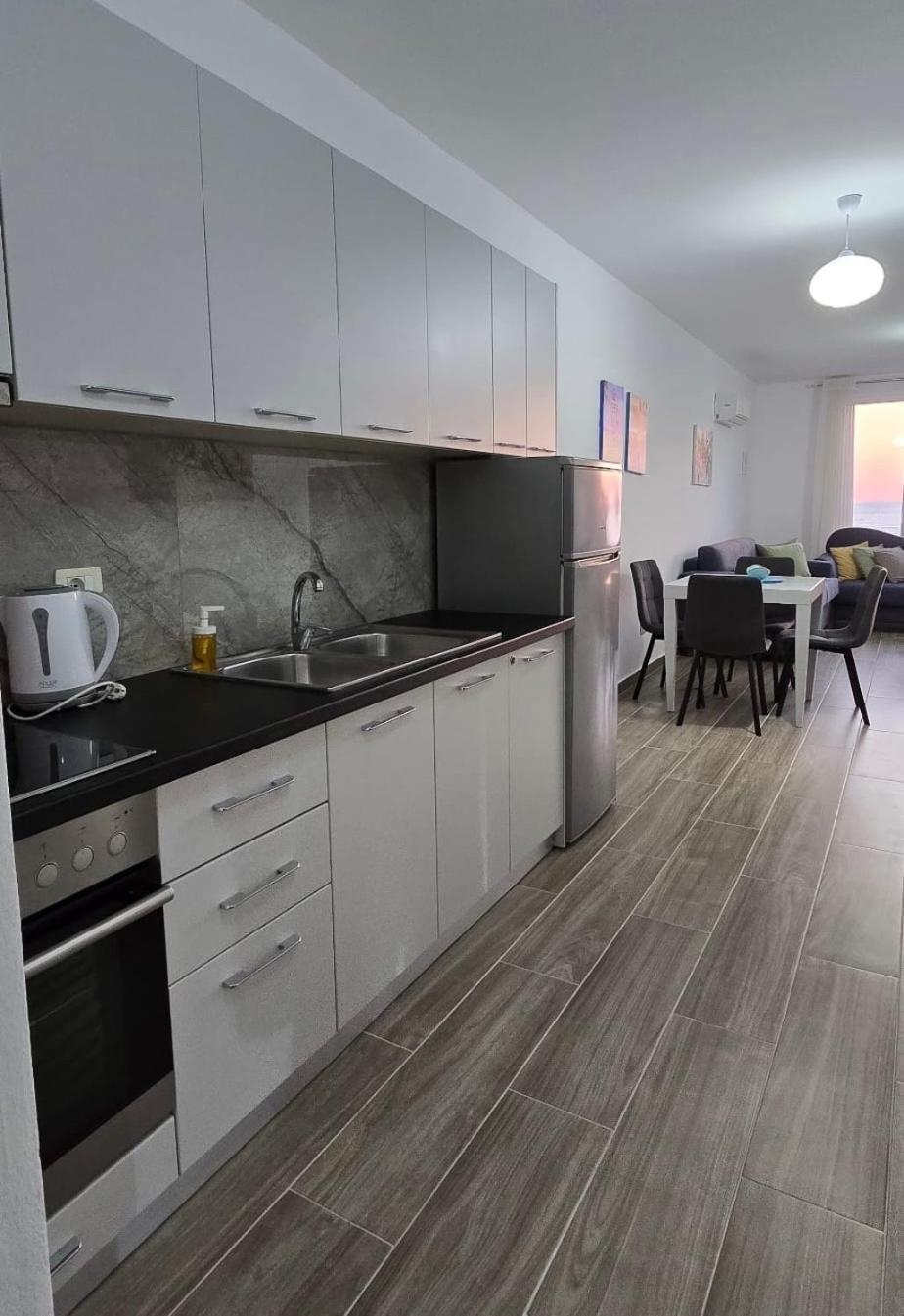 Sunny Bay Apartments Sarande Exterior photo